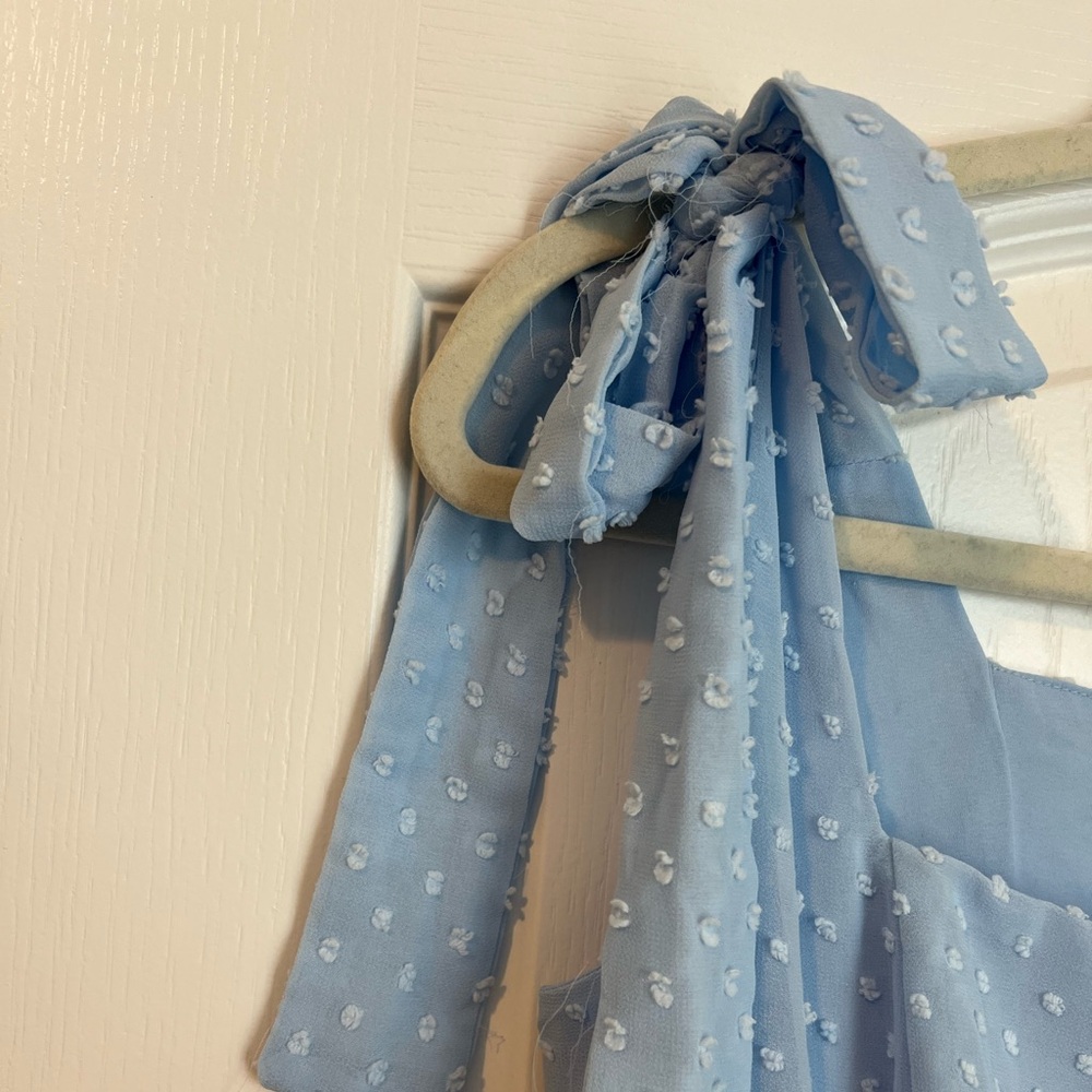 NWT Lulu’s Blue Dress - Picture 4 of 6